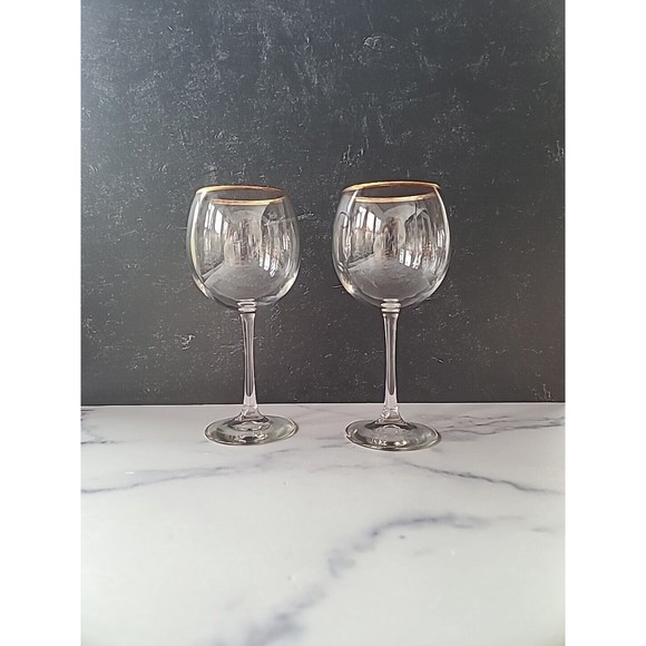 vintage gold rimmed wine glasses - Picture 1 of 10